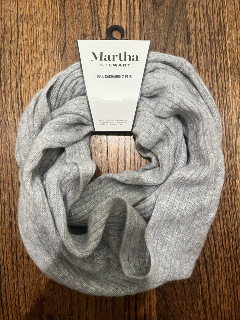Martha Stewart Light Gray Cashmere Ribbed Infinity Scarf